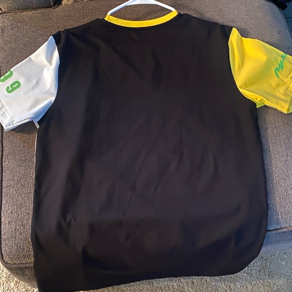 Black Pyramid shirt from DTLR brand new no tags - Picture 2 of 2